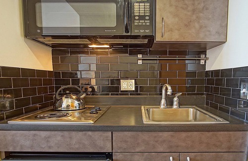 Edray Condo | Expedition Station #306: Slope Side - For couples or W/young children.