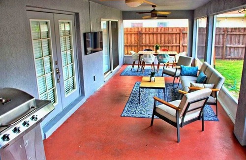 Winter Haven House | Experience family fun! LEGOLAND® Florida just a 12-min drive