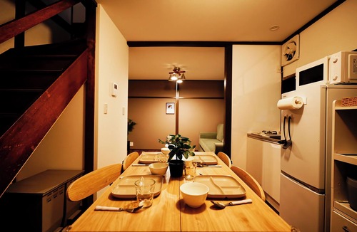 Akasaka Villa | Experience life in a private old private house in the heart of Tokyo｜3 bedrooms, 5 beds｜Excellent access to Akasaka, Roppongi, Ginza, Aoyama, Harajuku, Imperial Palace｜with private workspace