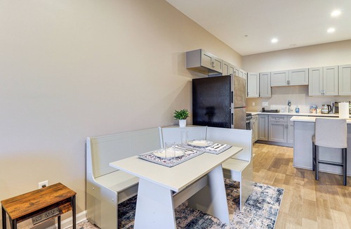 Lower Lawrenceville Condo | Explore the City! Walkable Lawrenceville Condo