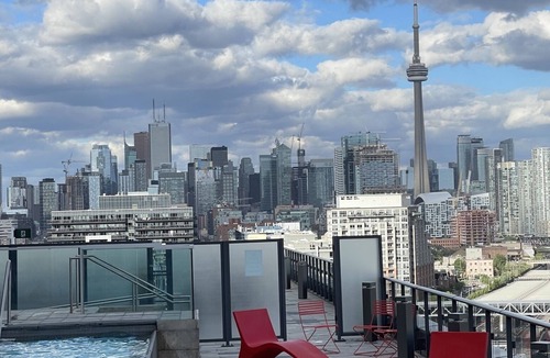 Liberty Village Condo | Exquisite Condo with Stunning Views in Downtown