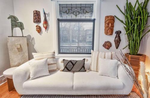 The Junction Villa | Exquisite Luxury Estate - Steps to Downtown