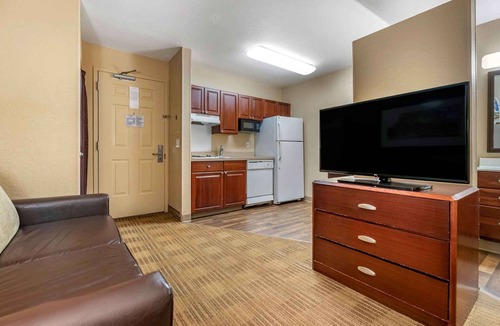 Orlando Hotel | Extended Stay America Suites Orlando Southpark Commodity Cir