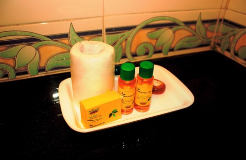 J B Nagar Hotel | Fabhotel Skyline Suite