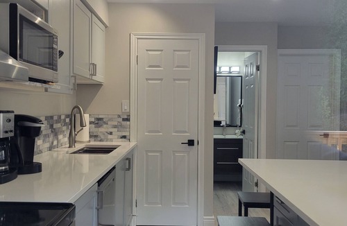 Craigleith Condo | Fabulous 2 Level, 2 Bedroom Condo on Blue Mountain! Over 250 5 Star Reviews!