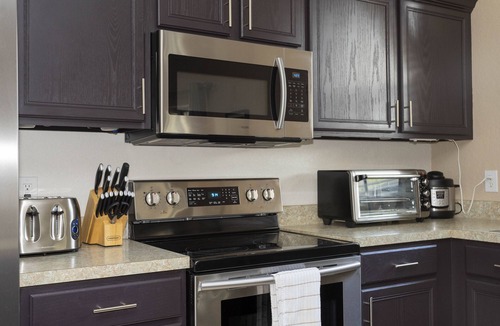 Wellington House | Fabulous Resort Townhome Getaway near Disney