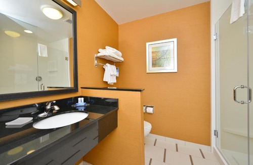 Big Flats Airport Hotel | Fairfield Inn & Suites by Marriott Elmira Corning