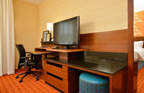 Big Flats Airport Hotel | Fairfield Inn & Suites by Marriott Elmira Corning