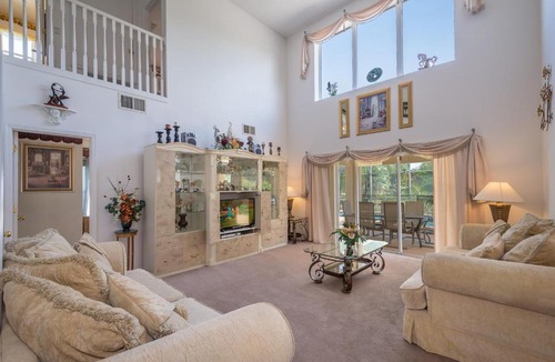 Crescent Lakes House | - Family Affair Villa -