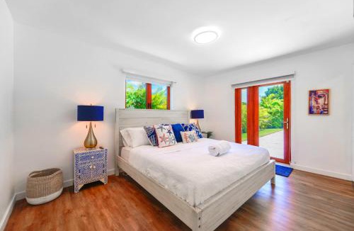 Olympia Heights House | Family-Friendly 4BR House with Pool in Westchester Miami