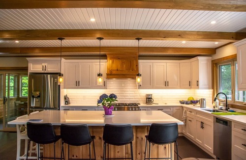 Dunchurch Cottage | Family friendly all season cottage on Whitestone lake. Nestled on 7 acres forest
