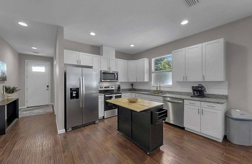 East Tampa House | Family-Friendly Downtown Tampa Retreat w/Free Parking