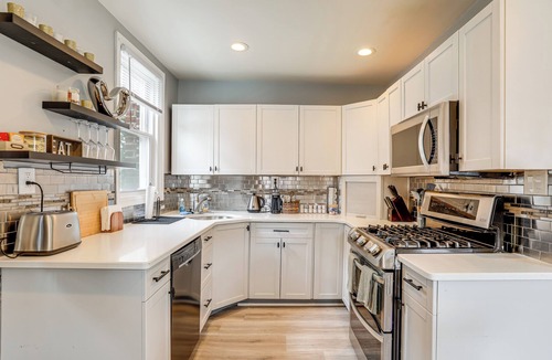 North Philadelphia House | Family-Friendly Getaway: 11 Mi to Dtwn Philly