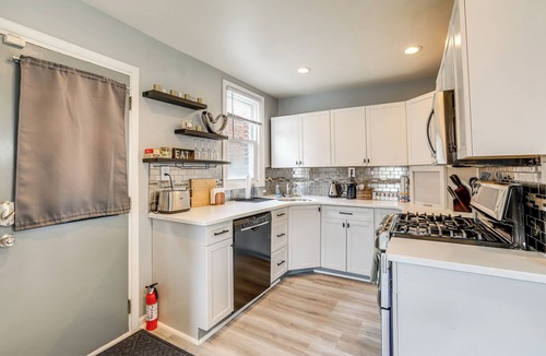 North Philadelphia House | Family-Friendly Getaway: 11 Mi to Dtwn Philly