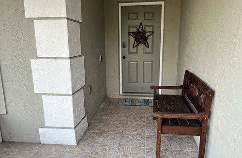 Indian Point House | Family-Friendly Home Near Disney; Fully Renovated