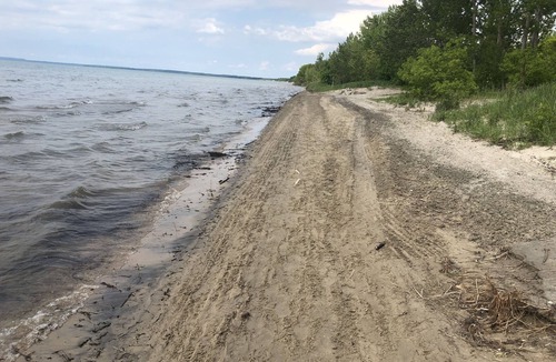 Wasaga Beach House | Family-friendly, relaxing retreat in Wasaga Beach