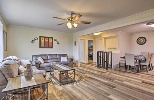 Lake Harmony House | Family-Friendly Retreat with Lake Harmony Views