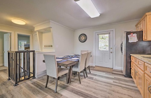 Lake Harmony House | Family-Friendly Retreat with Lake Harmony Views