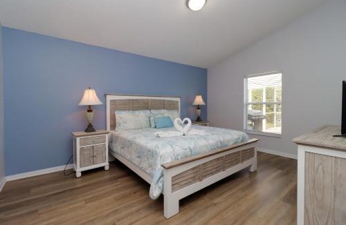 Westbury House | Family Fun Villa Near Disney with Private Pool & Game Room