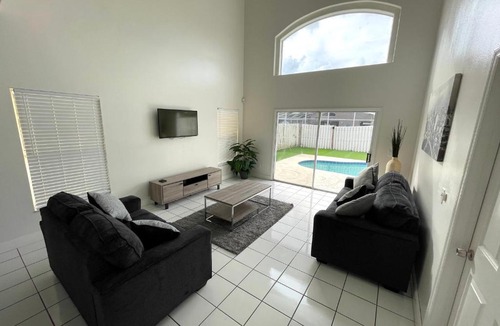 Meadow Woods House | Family Home 10mi From Disney w/POOL