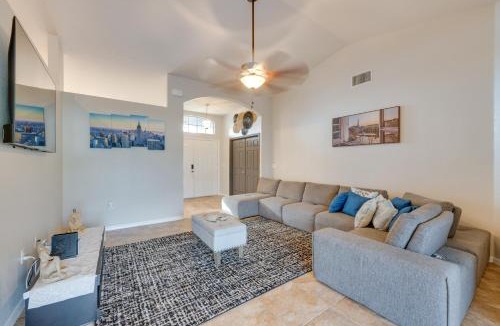 Davenport House | Family Home with Screened Porch in Davenport