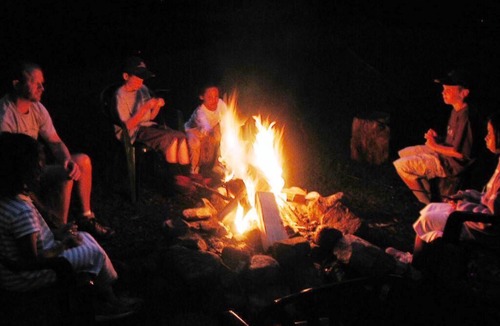 Unorganized Centre Parry Sound Cottage | Family Reunion Cottage - Can sleep 16+ - Includes Motor Boat, Canoe, AC - Wi-Fi