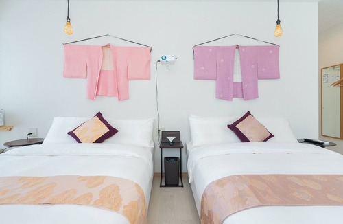 Koto Hotel | Family roomNonsmokingRoom only2minute walk f/Koto-ku Tokyo