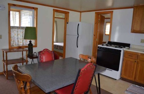 Brier Hill Cabin | Family vacation on Black Lake with a private beach!