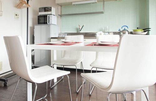 Toshima Apartment | Famous Japanese Gardens by walk