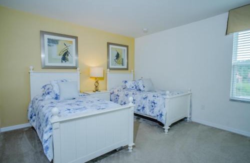 Bellavida House | Fantastic 4br 3ba with Pvt Pool near to Disney