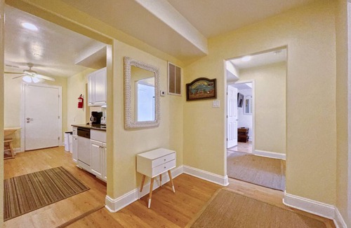 Wildwood Condo | Fantastic Economical Wildwood Retreat Accepting 2 Night Stays!