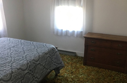 Ramblewood House | Farm guesthouse open for football, graduation and other short-term rentals