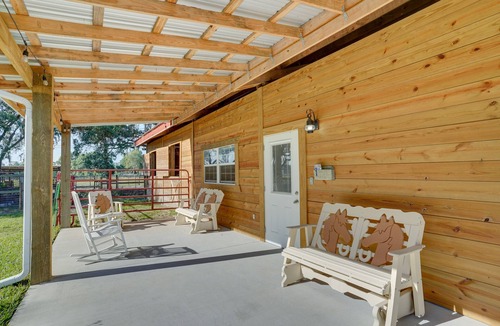 Lakeland Apartment | Farm Stay: Modern Barndominium in Lakeland!
