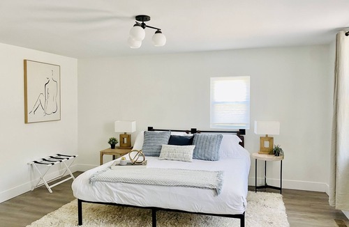 Windham House | Farmhouse Chic with Mountain and Lake Views
