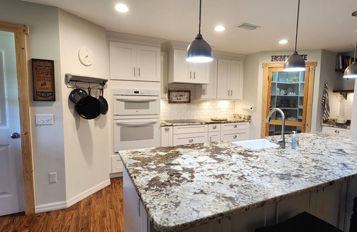 LaBelle Other | Farmhouse on 5 acres just outside of town. Country roads, beaches, or hiking.