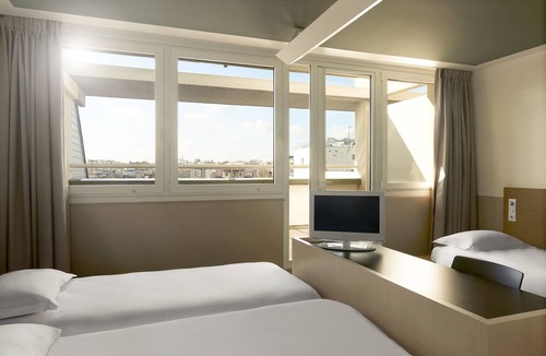 Parc-de-Montsouris Hostel | FIAP - Hostel