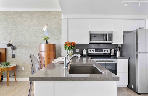Coconut Grove Apartment | Major international sporting event Base - Stylish Coconut Grove Ret.