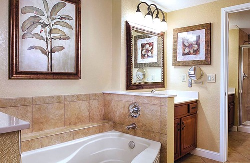 Bay Lake Resort | 𝐅𝐢𝐧𝐝𝐢𝐧𝐠 𝐌𝐞𝐢𝐥𝐢. Inside Disney Gates Bonnet Creek Resort+Perks, 2BR