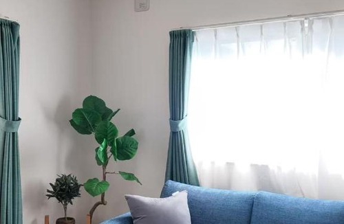 Nakakasai Apartment | First sight hut house