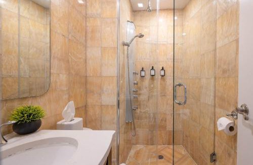 Midtown South Hotel | Flatiron Studio Near Madison Square Park