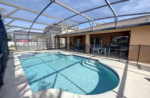 Legacy Park House | FLORIDA PARADISE : Private Pool
