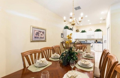 Hillcrest Estates Villa | Florida Tuscan Villan