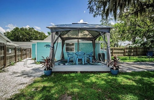 New Port Richey House | Florida Vibes Bungalow