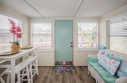 New Port Richey House | Florida Vibes Bungalow