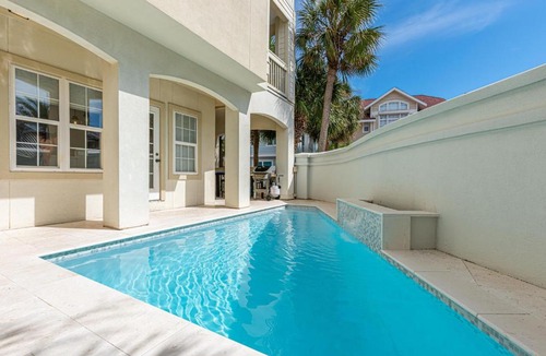 Miramar Beach House | FLORIDAYS S Shipwatch