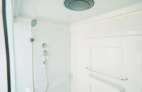 Futo Cabin | For 2 people Premium Dome 6m Tent F with shower/Ito Shizuoka