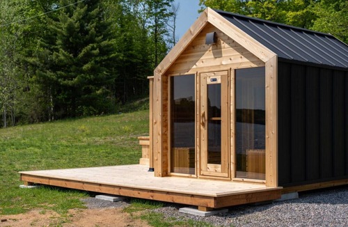 Algonquin Highlands Cabin | Forest Edge Escape at Dimensions | Cabin Sixteen | Meals Included
