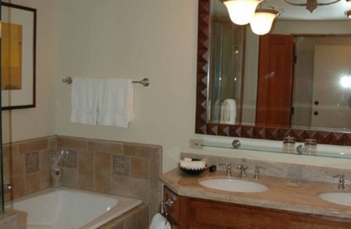 Troon North Resort | Four Seasons Scottsdale Two Bedroom October 2 - 9, 2022 $3,300