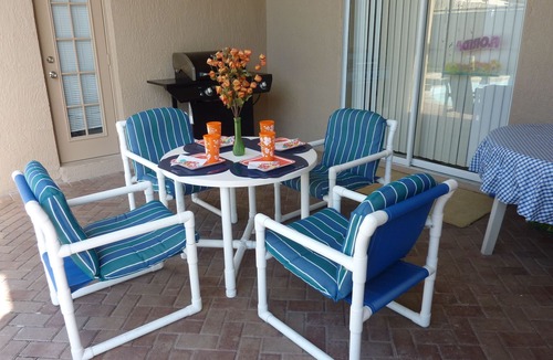 Windsor Palms Villa | Free Pool Heat, Free Wi-Fi, South Facing Pool and Privacy Fence