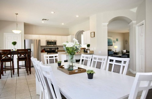 Windsor Hills House | ❤️FREE Resort, 3 Kings, 4 Parking Spaces, AC Game Rm